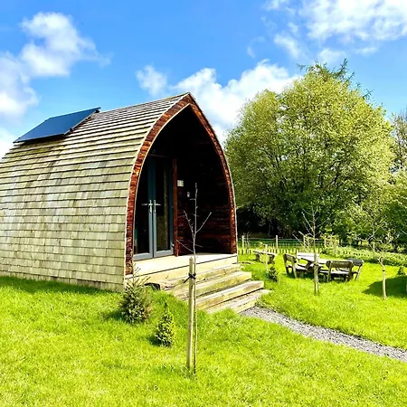 Alder Pod, Clay Bank Huts *